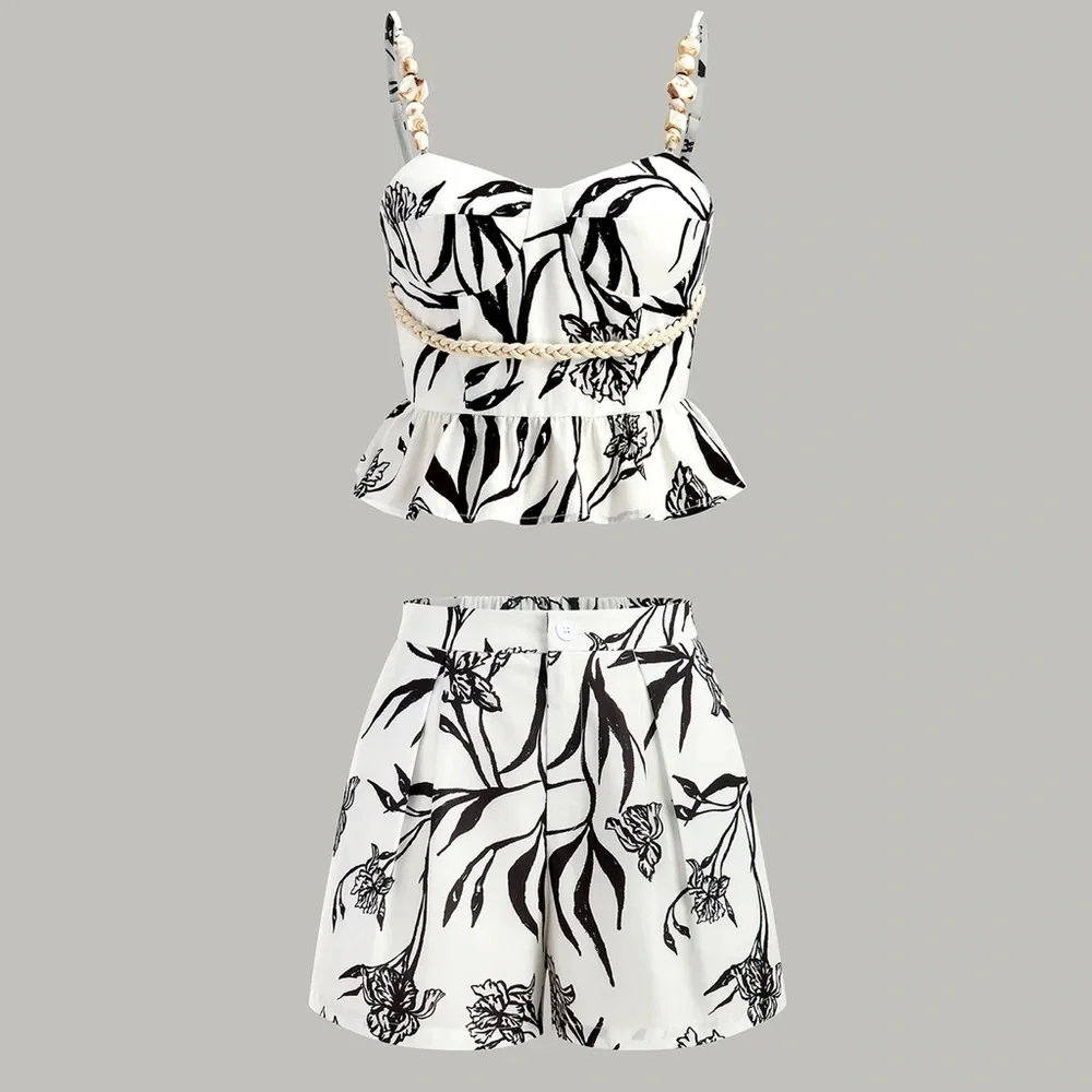 Commense Black and White Floral Women Shorts - Picture 3 of 9
